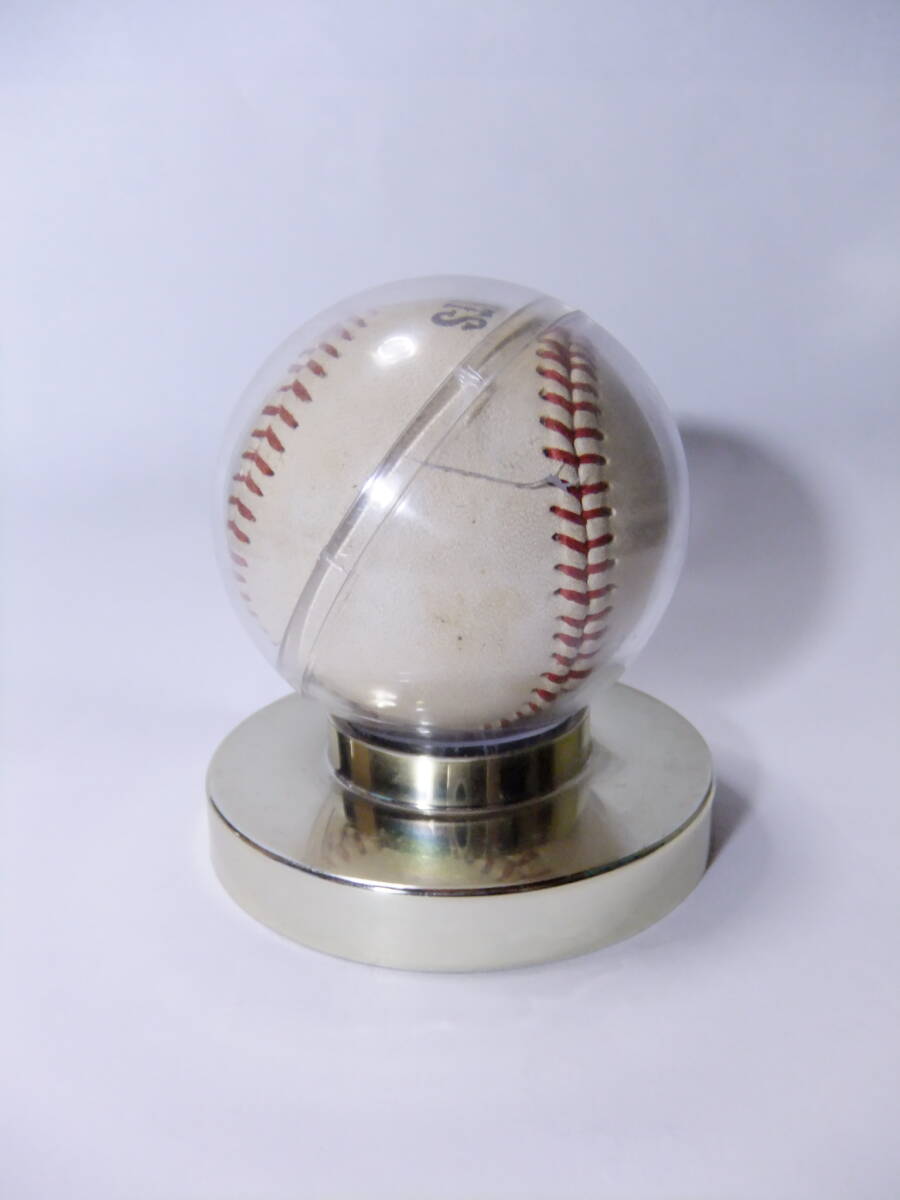 長嶋茂雄 現役時代 直筆サインボール ジャイアンツ刻印入り硬球 巨人