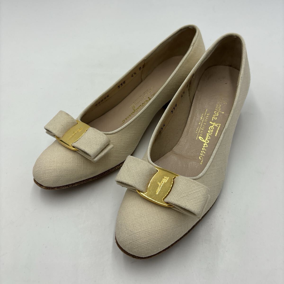 * с коробкой Италия производства ' высококлассный женская обувь ' Salvatore Ferragamo Salvatore Ferragamo CANVANSvala лента каблук / туфли-лодочки 4.5B 21.5cm