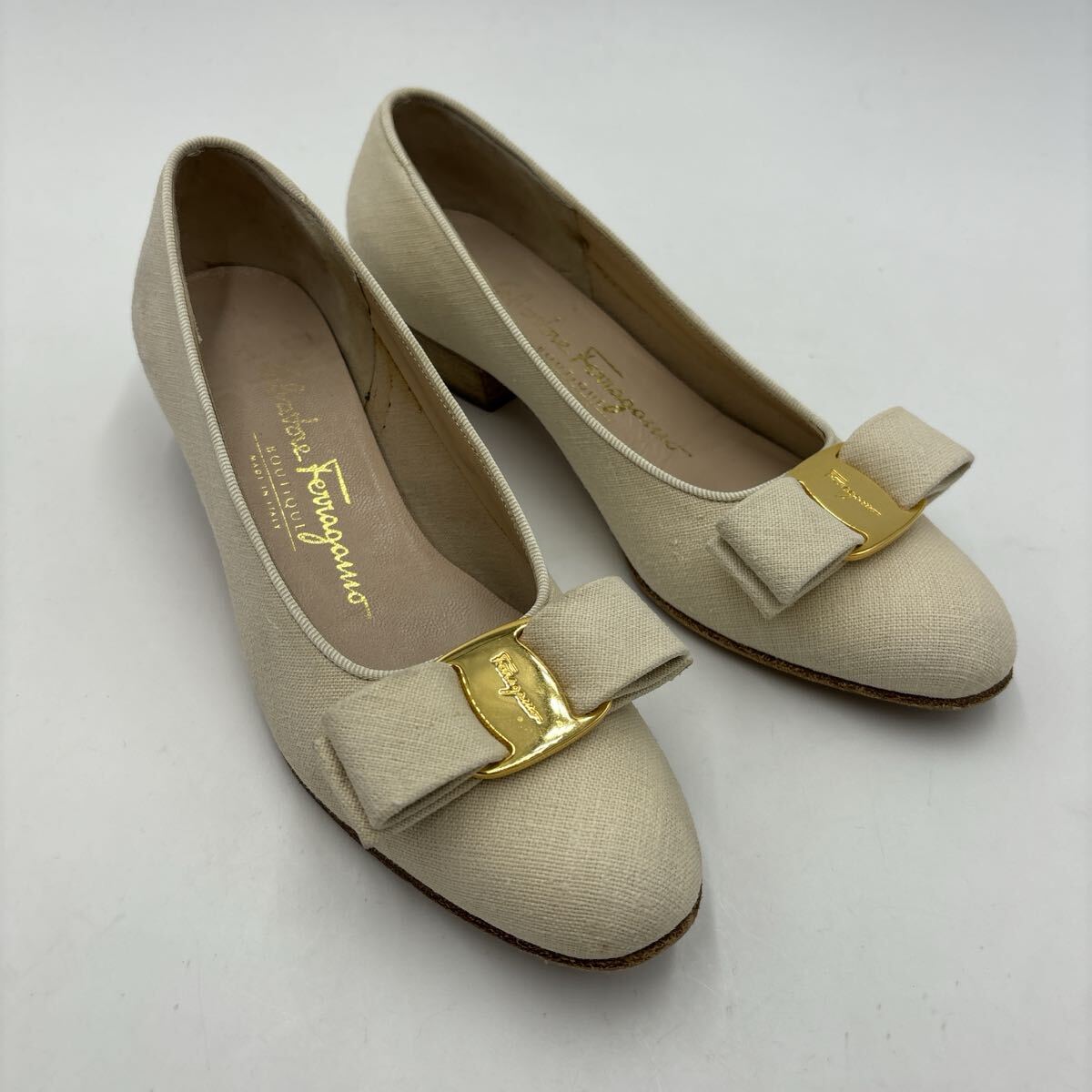 * с коробкой Италия производства ' высококлассный женская обувь ' Salvatore Ferragamo Salvatore Ferragamo CANVANSvala лента каблук / туфли-лодочки 4.5B 21.5cm