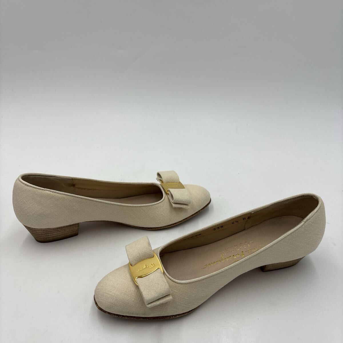 * с коробкой Италия производства ' высококлассный женская обувь ' Salvatore Ferragamo Salvatore Ferragamo CANVANSvala лента каблук / туфли-лодочки 4.5B 21.5cm