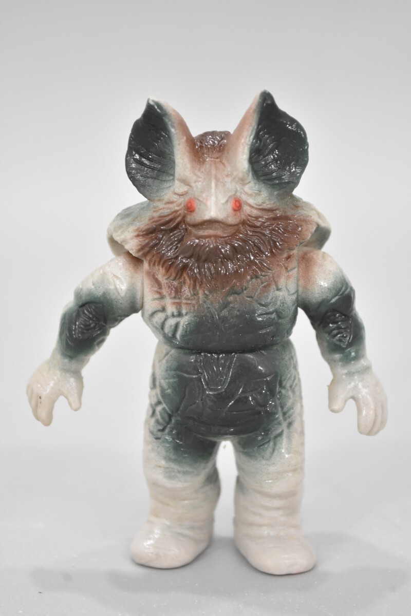 イカルス星人　ミニソフビ 当時物 バンダイ イカルス星人 ミニソフビ 人形 怪獣くん