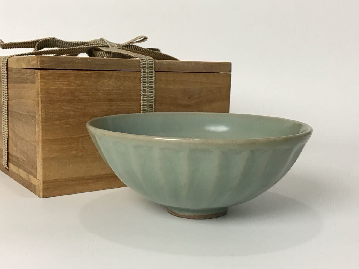中国 龍泉窯 青磁 茶碗 袱紗付 時代箱 V R7816 中国美術 唐物コレクター 宋時代 龍泉窯青磁茶碗 箱付 時代物(宋