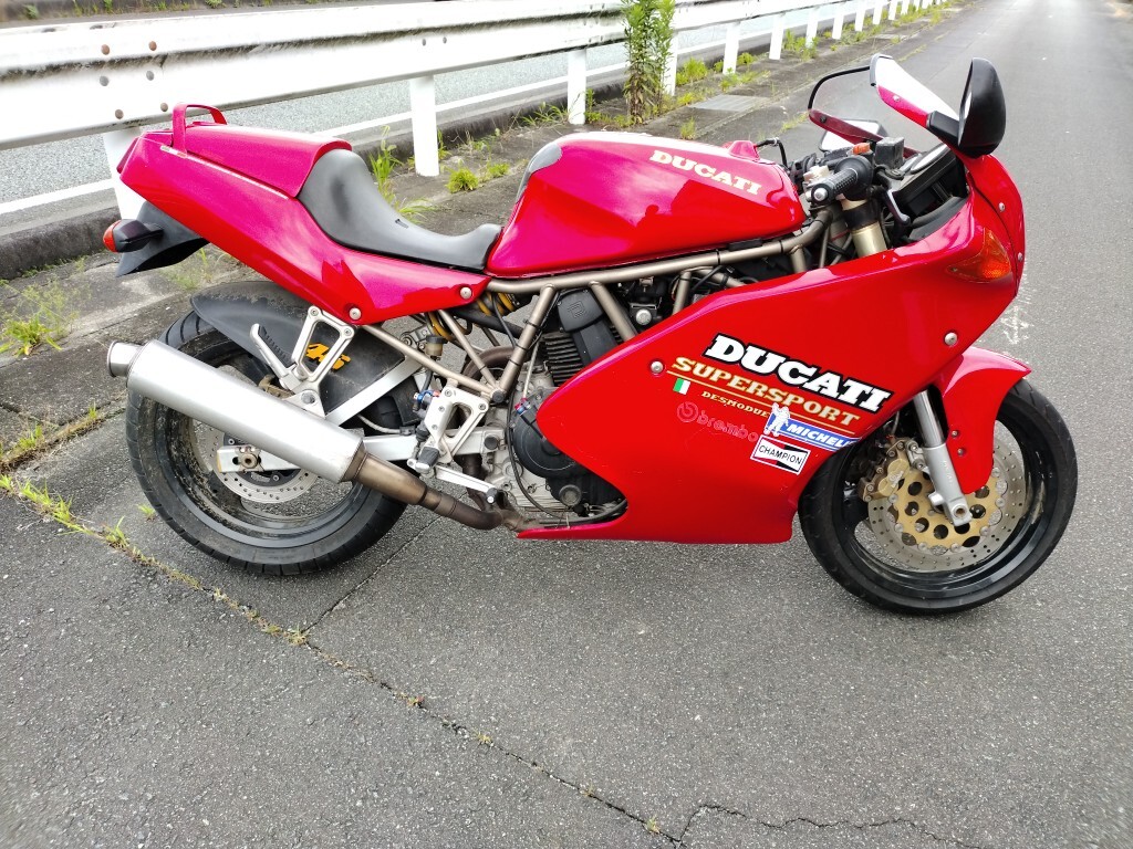 ●　DUCATI　ドゥカティ　400SS　ZDM400J　純正エンジンハンガーボルト　Lパックライト発送_画像5