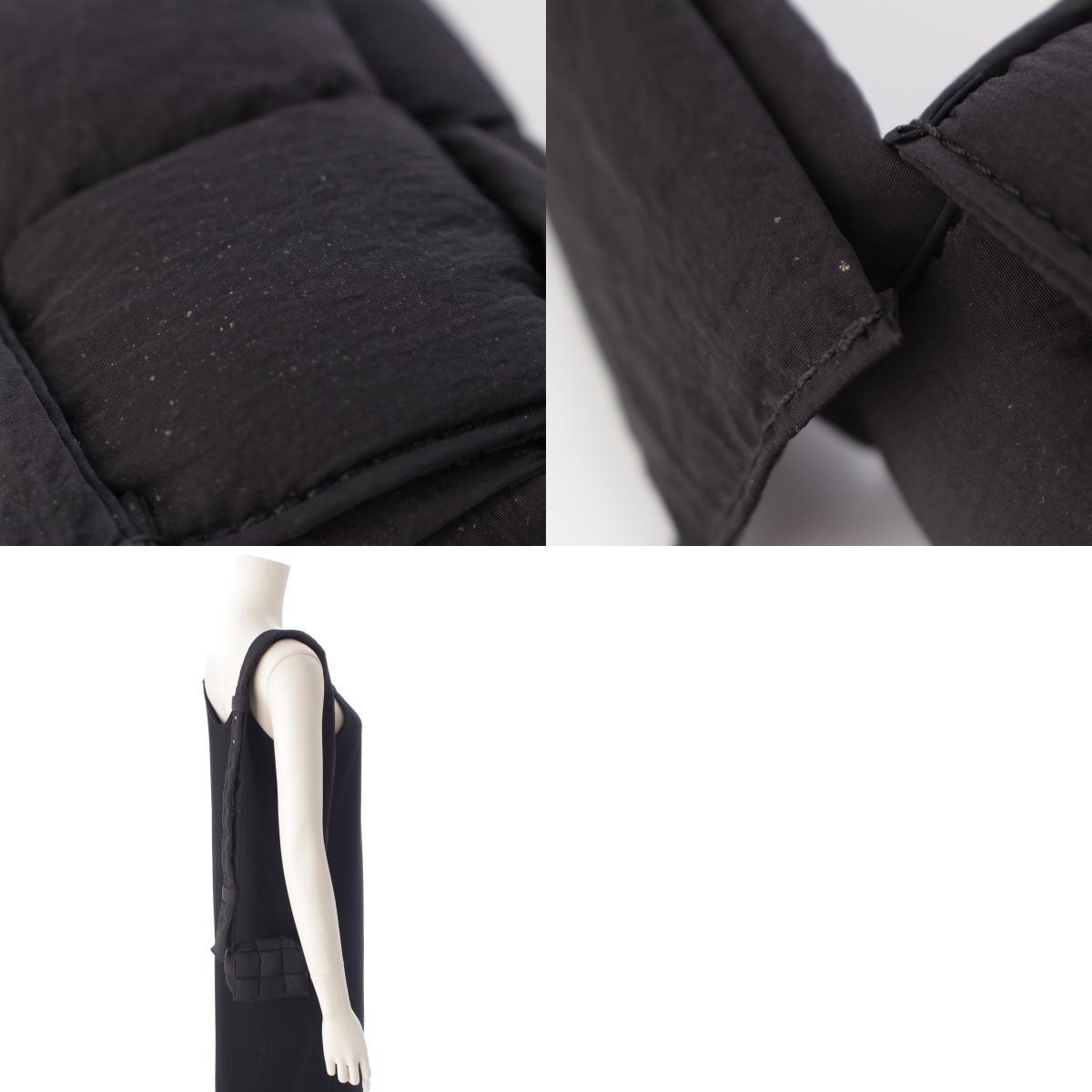 ボッテガヴェネタ カセット ミニ ナイロン イントレチャート ショルダーバッグ ブラック【中古】