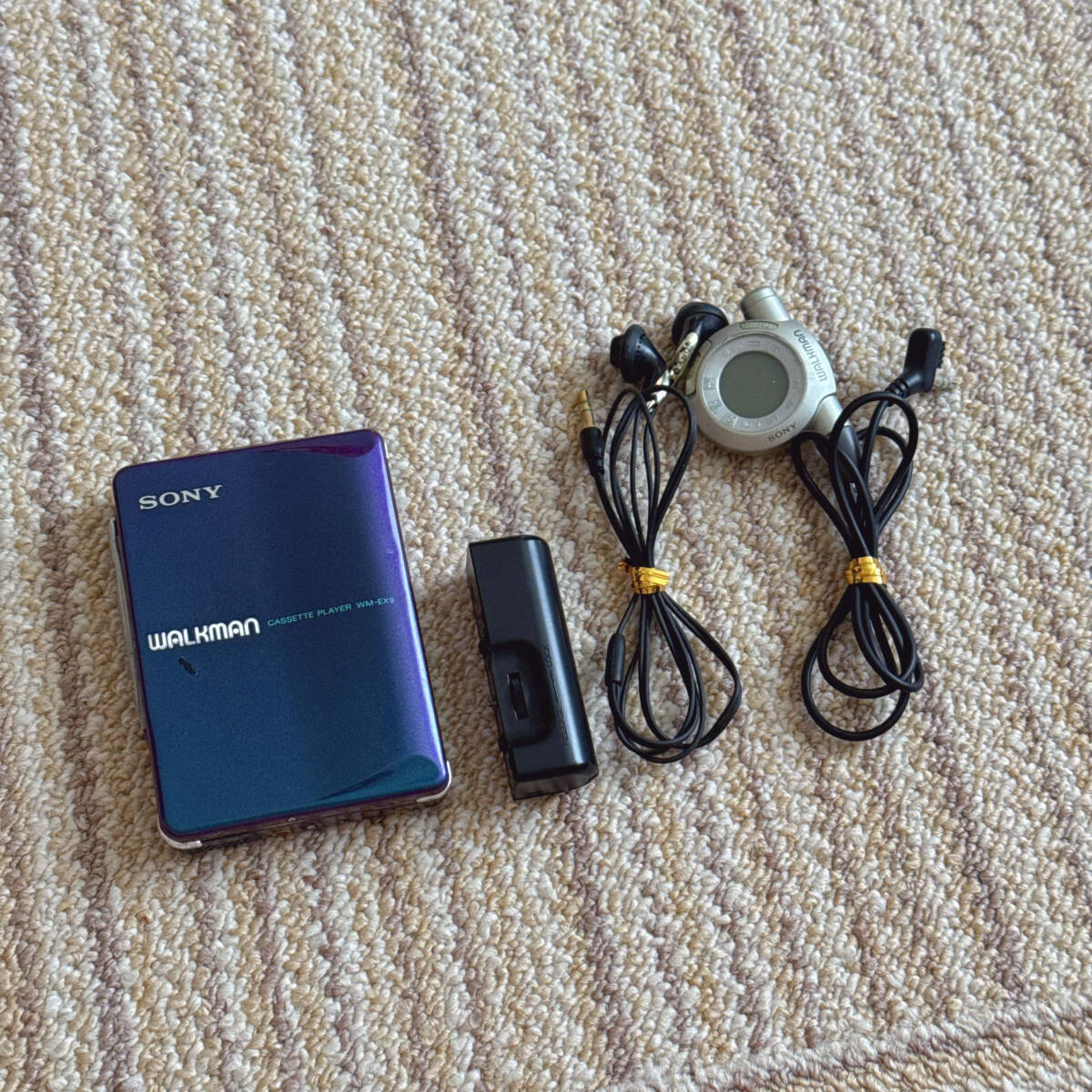 SONY WM-EX9 カセットプレーヤー 本体ジャンク品 SONY WM-EX9 WALKMAN カセットプレーヤー ジャンク(再生専用