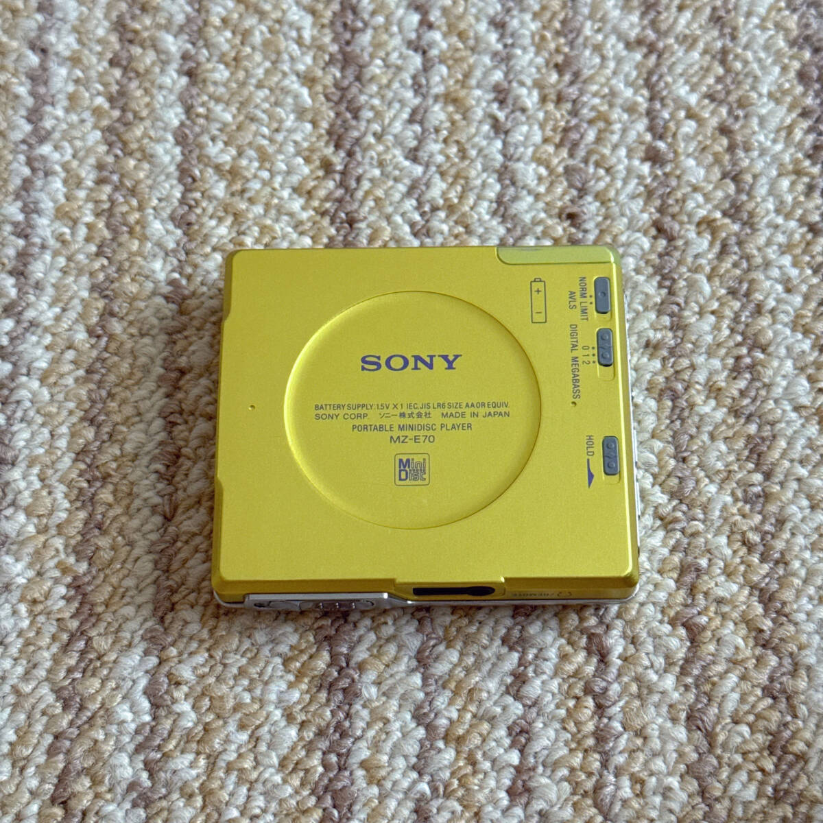 18:SONY MZ-EH70 ソニー MDウォークマン ジャンク品 SONY MZ-E70 MD WALKMAN ウォークマン ジャンク(再生専用)|売買