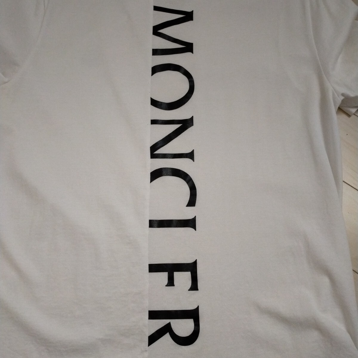 MONCLER パッチロゴTシャツ MONCLER 24SS ラバー製ロゴパッチ付 バックロゴ クルーネックT