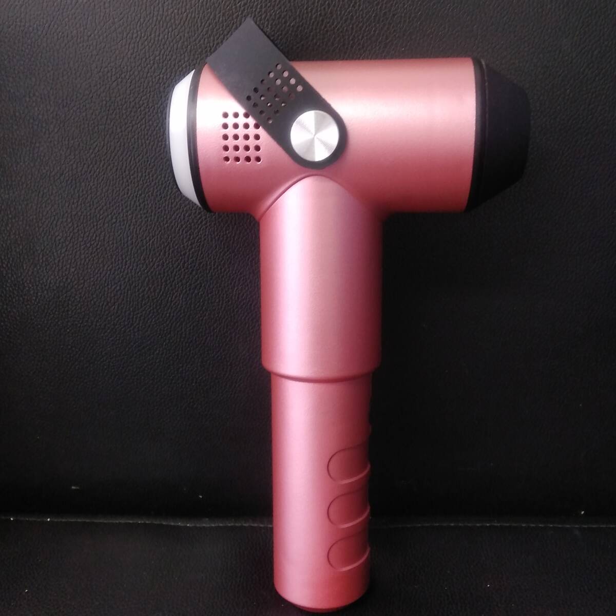 《健康》器具 「保阪流ウェルネス：ディープアタッカー ピンク DSY-MGB-01」 丸型アタッチメント欠品 イッティ マッサージガン_画像3
