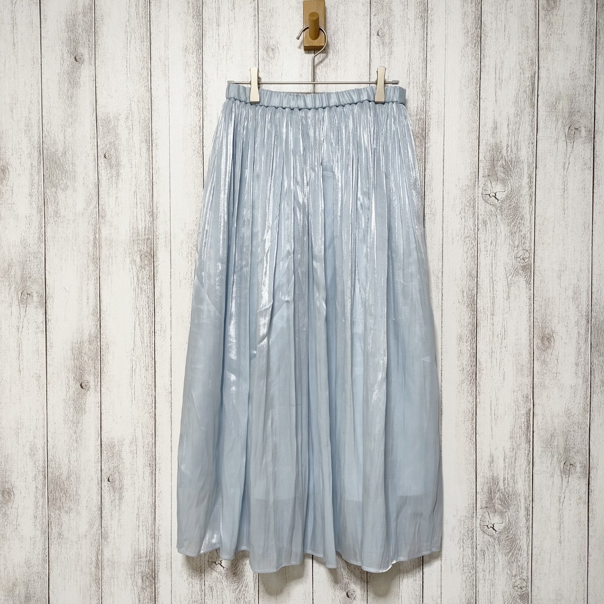 INDIVI インディヴィ サイズ36 シャイニー プリーツスカート_画像1