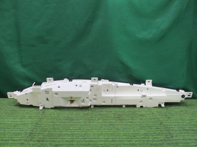 ビアンテ DBA-CCEFW スピードメーター アイストップスマートエディション C465-55-471B【岐阜発】_画像2