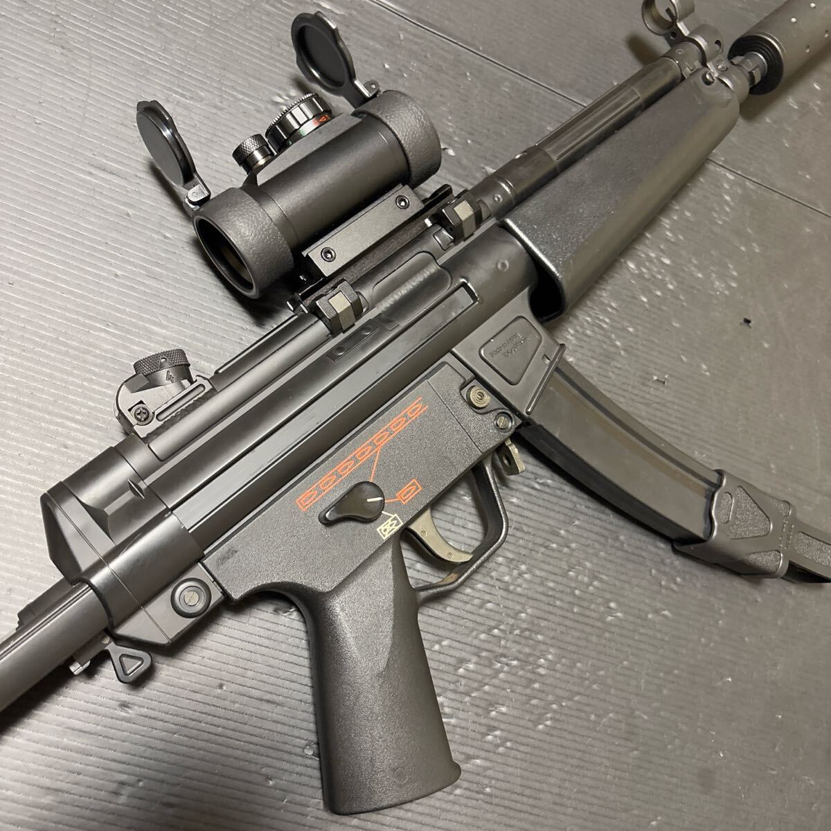 X-877 東京マルイ MP5 A5 スタンダード電動ガン X-877 東京マルイ MP5 A5 スタンダード電動ガン|Yahoo!フリマ