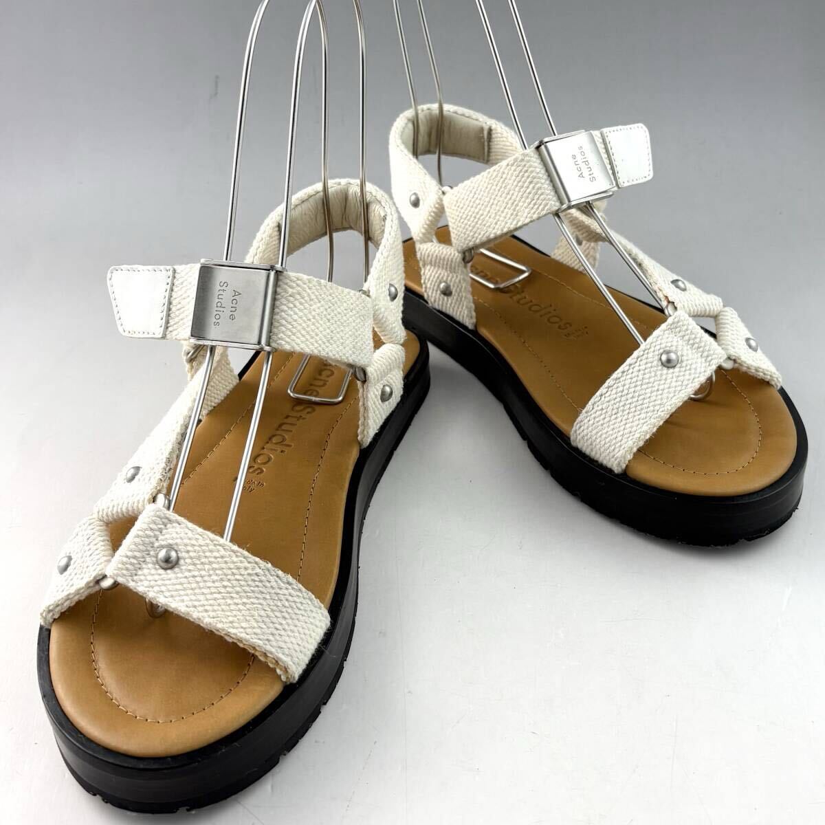 【関税込 日本発送】Acne Studios フラットレザーサンダル 関税込 日本発送】Acne Studios フラットレザーサンダル ACNE