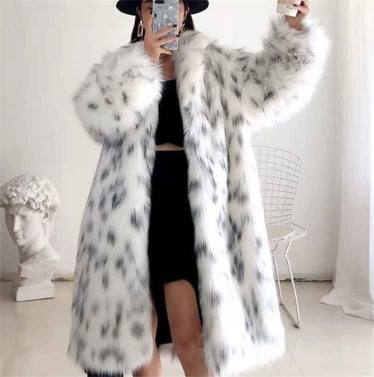 BALENCIAGA グレー ファーコート BALENCIAGA グレー ファーコート