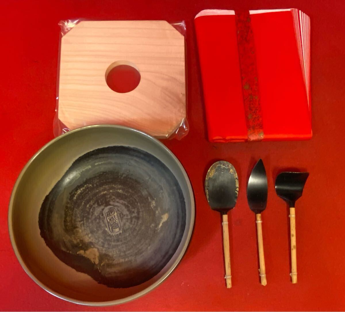 茶道具 『炭道具一式 13品「箱炭斗 竹編炭斗 羽箒 灰匙3