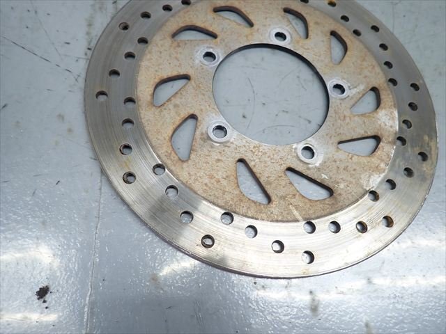 β250626-3 ヤマハ マジェスティS XC155 SG28J (H26年式) 始動動画有 純正 リアブレーキディスクローター 厚み3.5mm 段付き有!_画像3
