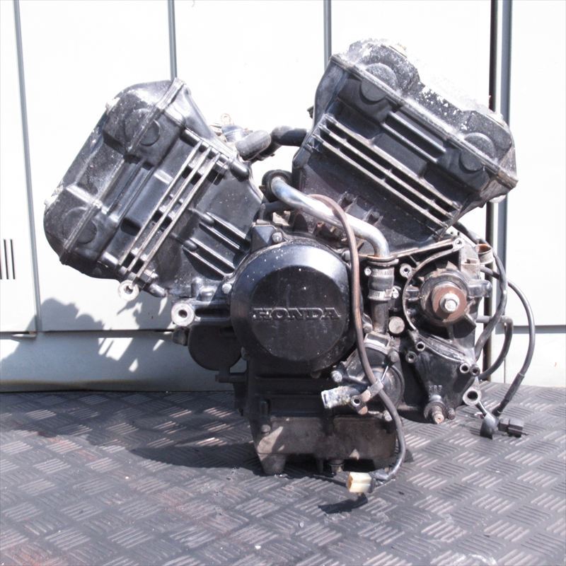 vtz250 エンジン　実働　初期エンジン　43馬力 vtz250 エンジン 実働 初期エンジン 43馬力 - メルカリ