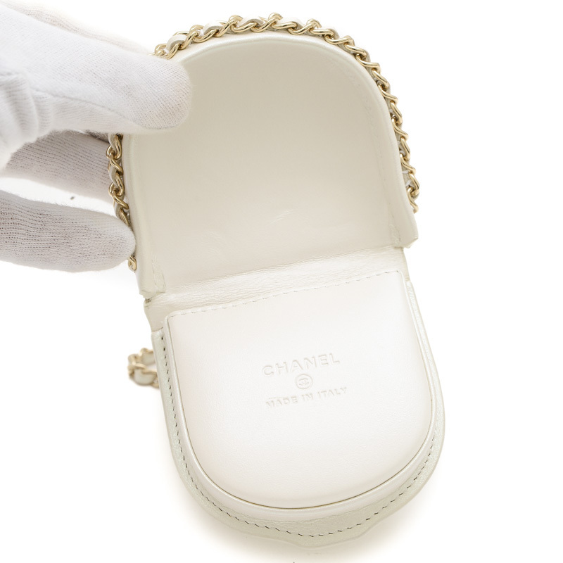 シャネル チェーンポーチ コインケース ショルダー レザー パールホワイト