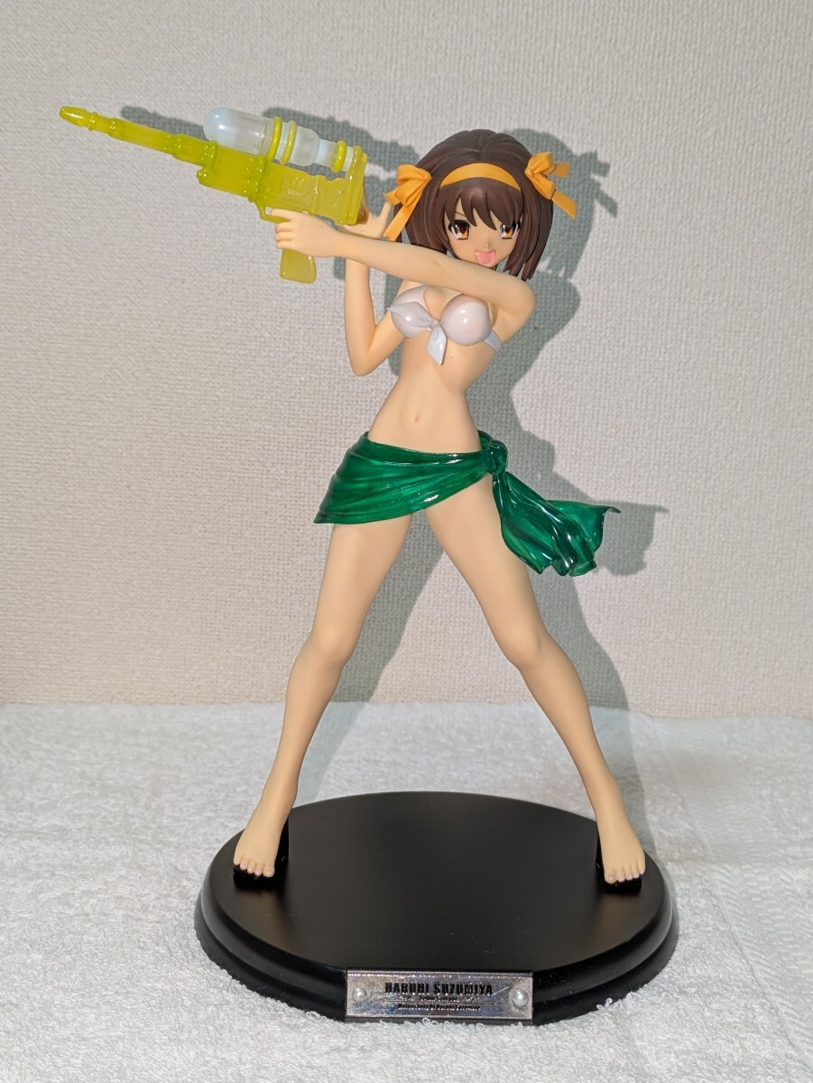 ☆ 正規品!涼宮ハルヒ 水着ver. グリフォンエンタープライズ 涼宮ハルヒの憂鬱 1/7フィギュア+1/6 朝比奈 みくる 看護婦改ver.セット ☆_画像2
