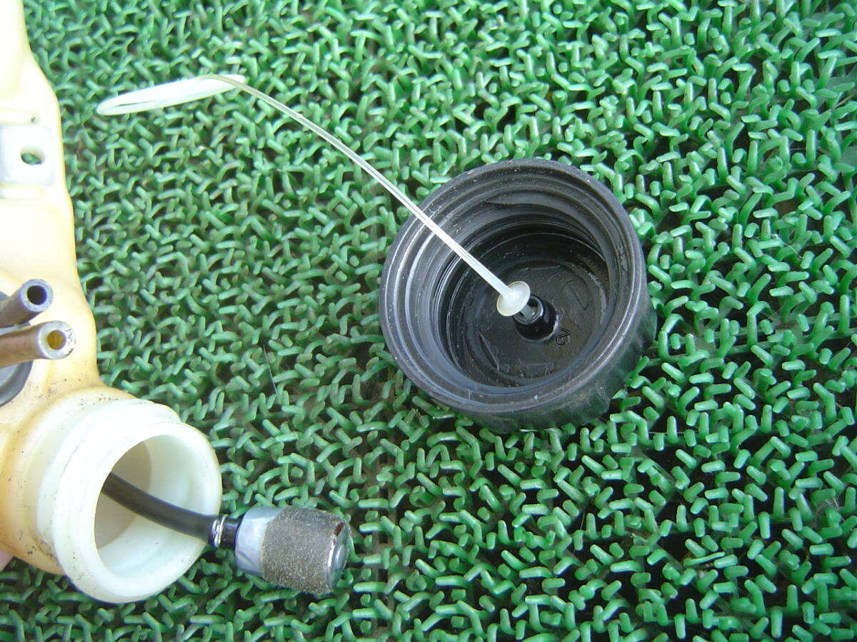 60　丸山　マルヤマ　刈払機(jī)　BC263STD （検索　BC233STD)　燃料タンク