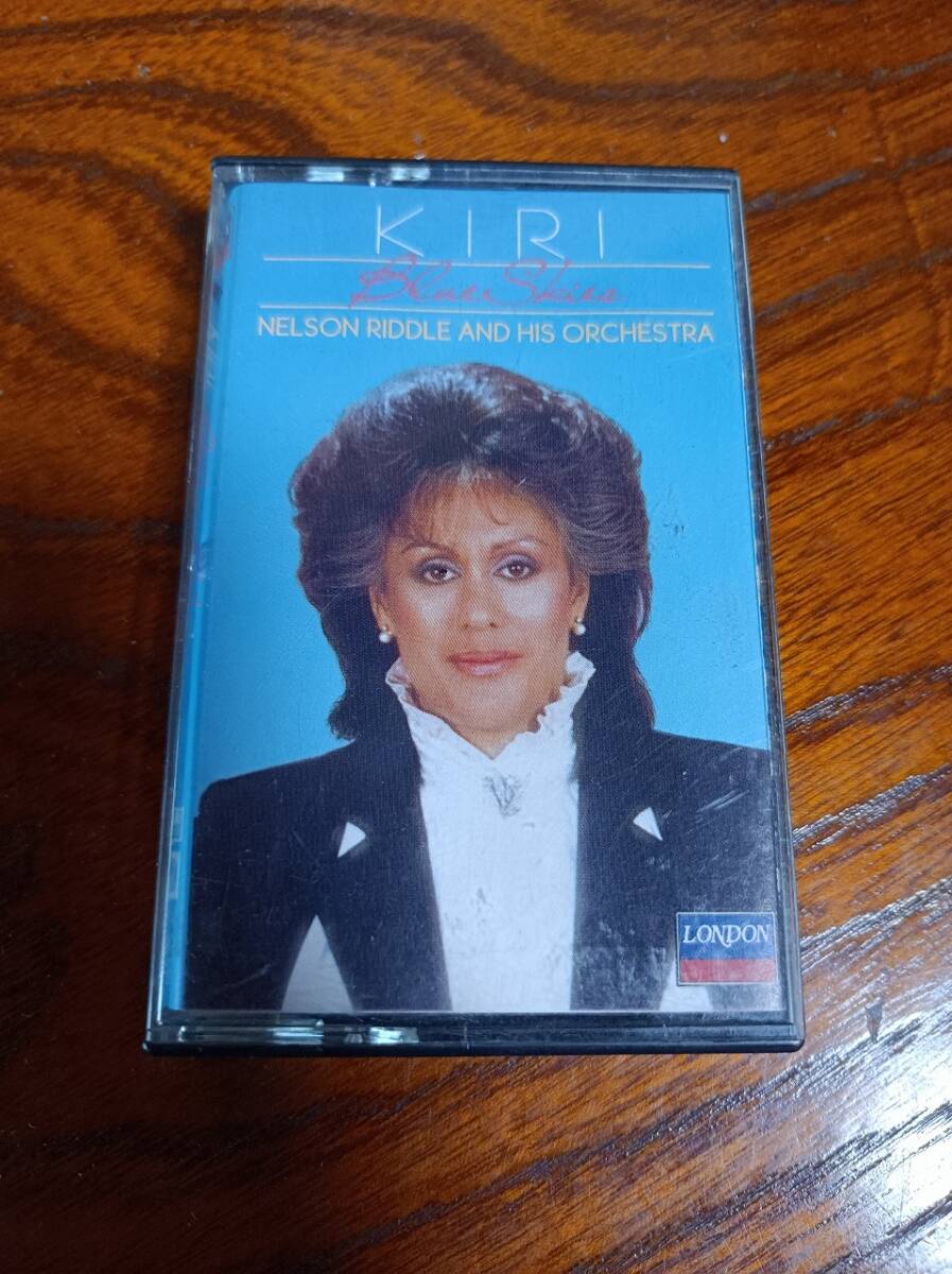 C9　カセットテープ　キリ?テ?カナワ　Kiri Te Kanawa　Nelson Riddle And His Orchestra Blue Skies　CrO2