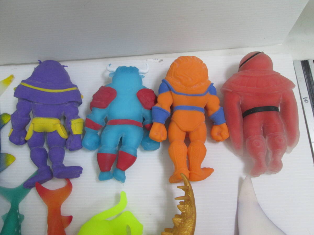 デアゴスティーニ ミュータントファイターズ シーモンスターズ アノマノカリス 恐竜 ジンゼィザメ オエイママキエイ 13体で_画像9