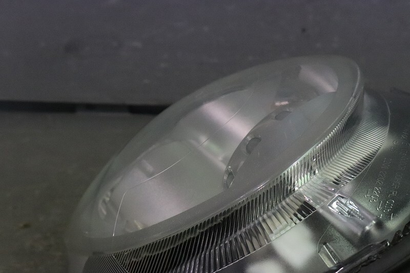 ミニ クーパー クラブマン 右H (ML16 R55) 純正 左 ヘッドランプ HID ヘッドライト キセノン 0 301 225 673 162703-04 BMW Mini p044799_画像4