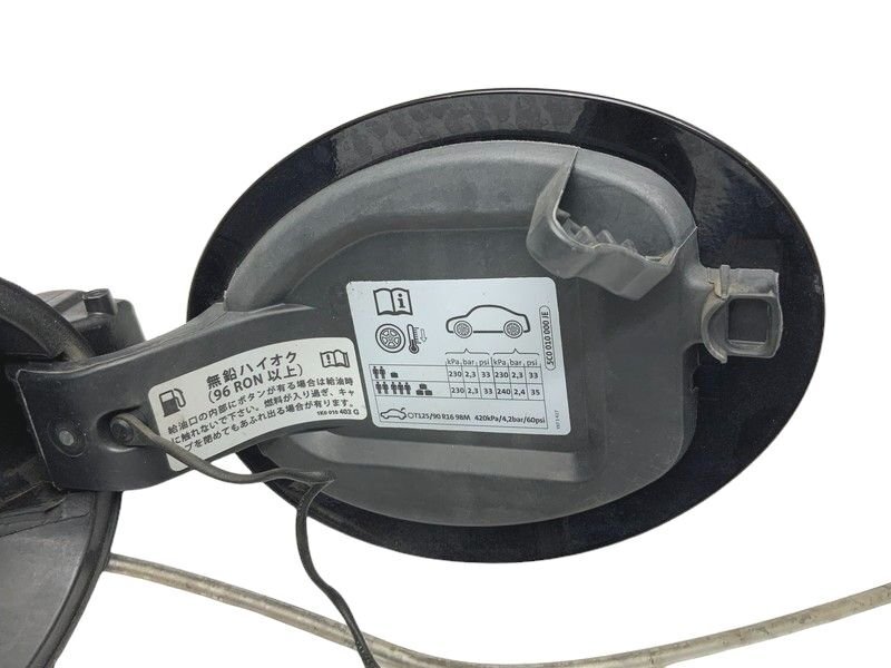 VW073 16 ビートル CBZ ベース 給油口 フューエルリッド ◆LC9X ディープブラックPE ◆5C5 809 999 C ★破損無し 〇_画像4