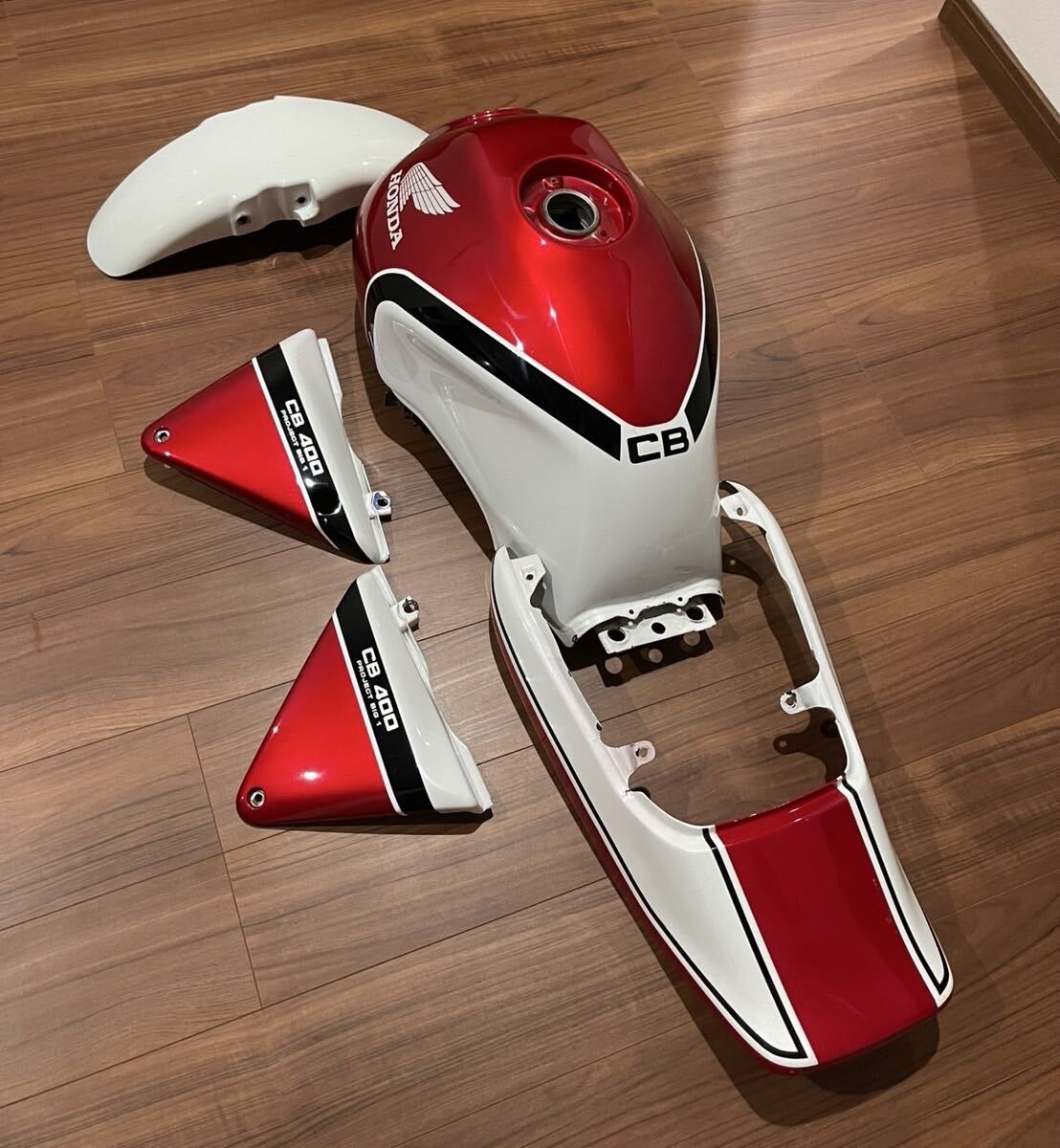 CB400SF NC31 外装セット cb400sf nc31 外装セットcbxカラー(beet カスタムスーパーフォア