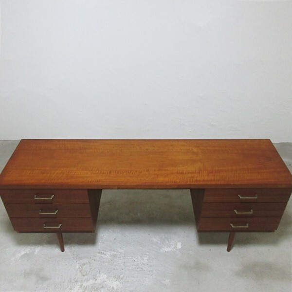 イギリス ビンテージ 家具 デスク ドレッサーデスク 机 木製 英国 6934d イギリス ビンテージ 家具 デスク ドレッサーデスク 机 収納