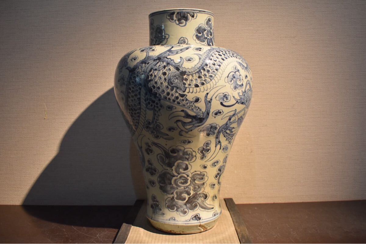 李朝 登り竜 美しい壺 古美術品 GE】R86◇李朝・高麗コレクター放出品◇《大名品》時代 李朝染付