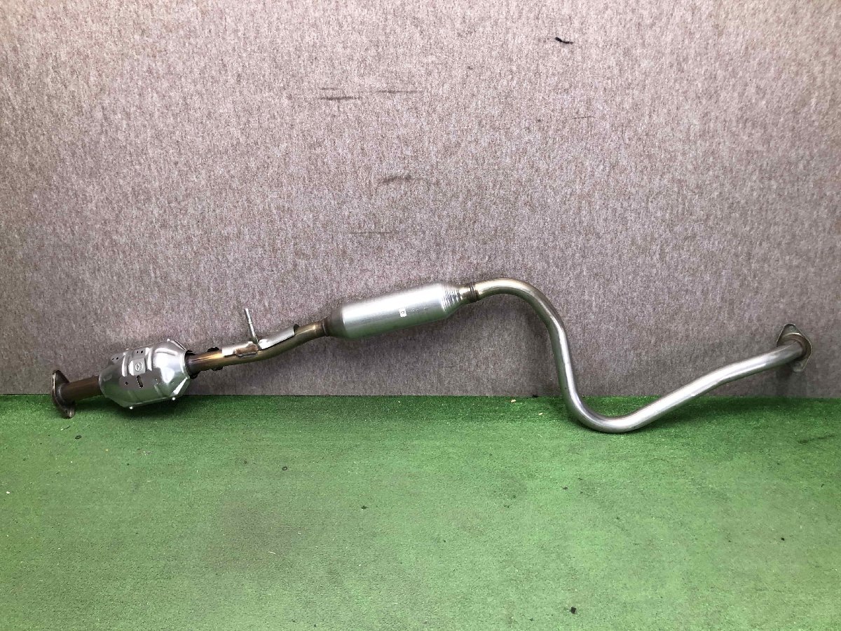 マツダ 純正 デミオ 《 DJ3FS 》 左テールランプ D09L-51-160D P91500-22012206 マツダ２ デミオ DJ系 DJ3FS⁄DJLFS 純正 エキゾーストパイプ⁄マフラー