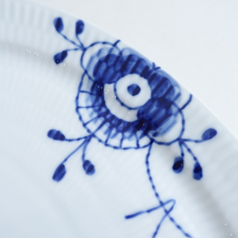 【北欧】美品/ロイヤルコペンハーゲン*ブルーフルーテッドメガ オーバルプレート*食器お皿【陶器】(wa87-2506-83)【80G52】_画像4