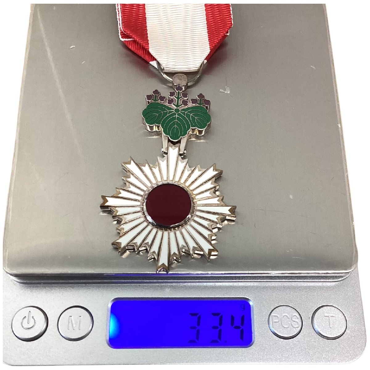 12-24402) 勲章 旭日双光章 共箱 明治勲章 勲五等双光旭日章