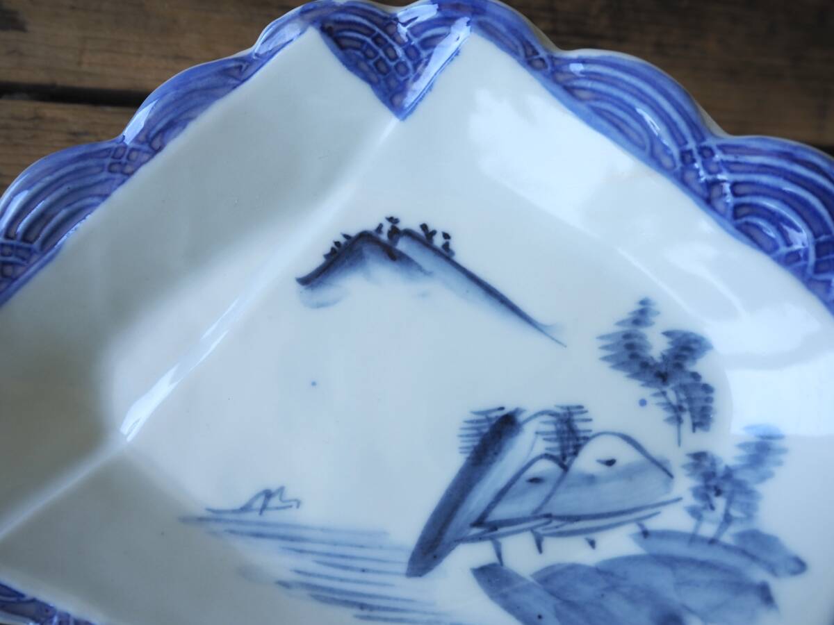 【OAN】時代物 印判染付 輪花 菱形 向付 4客 銘有 骨董 古美術 古道具 古民藝 茶道具 懐石 古玩 折り紙 変形皿 刺身皿 小皿 モダン_画像7