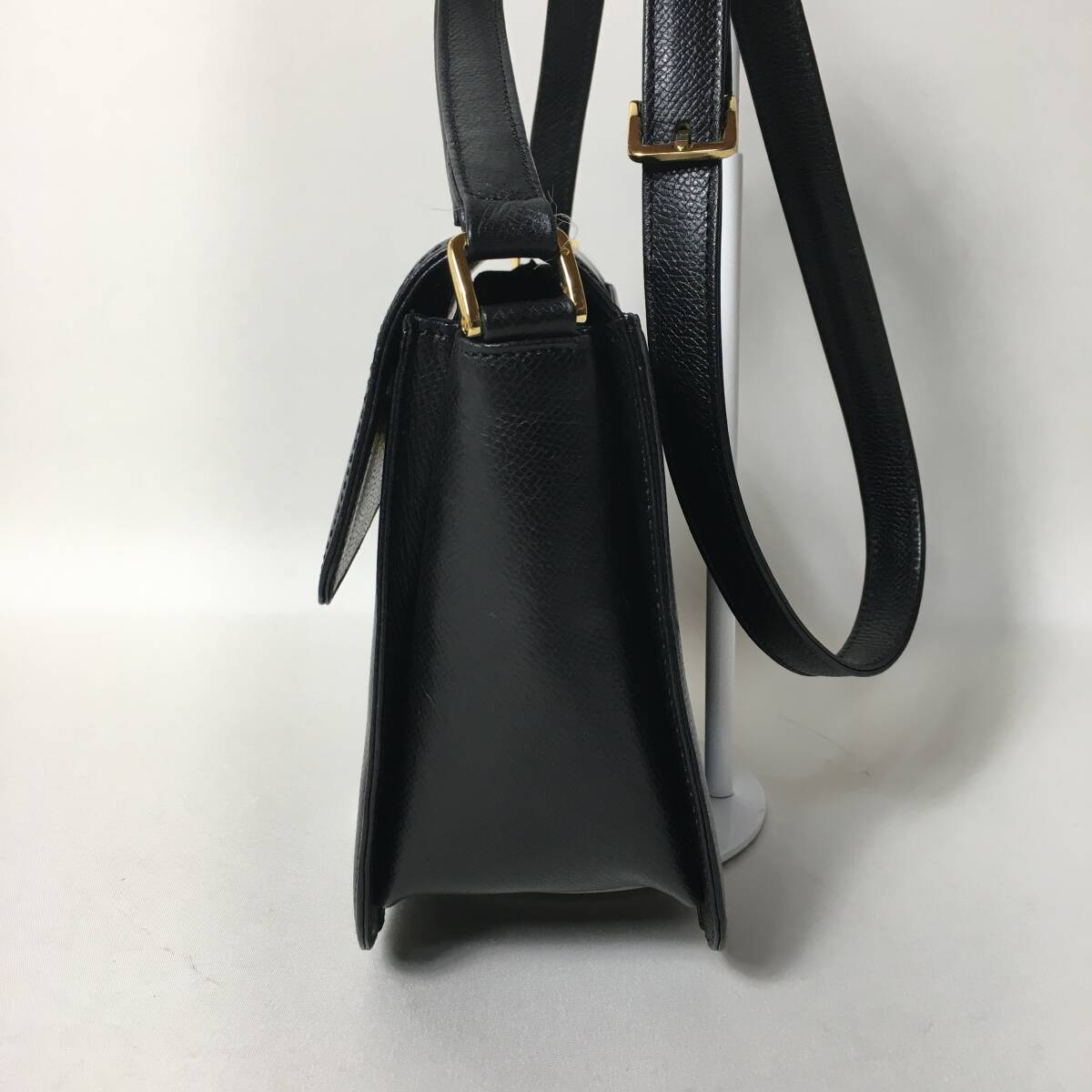 77B29l Valentino galava-ni сумка на плечо кожа черный