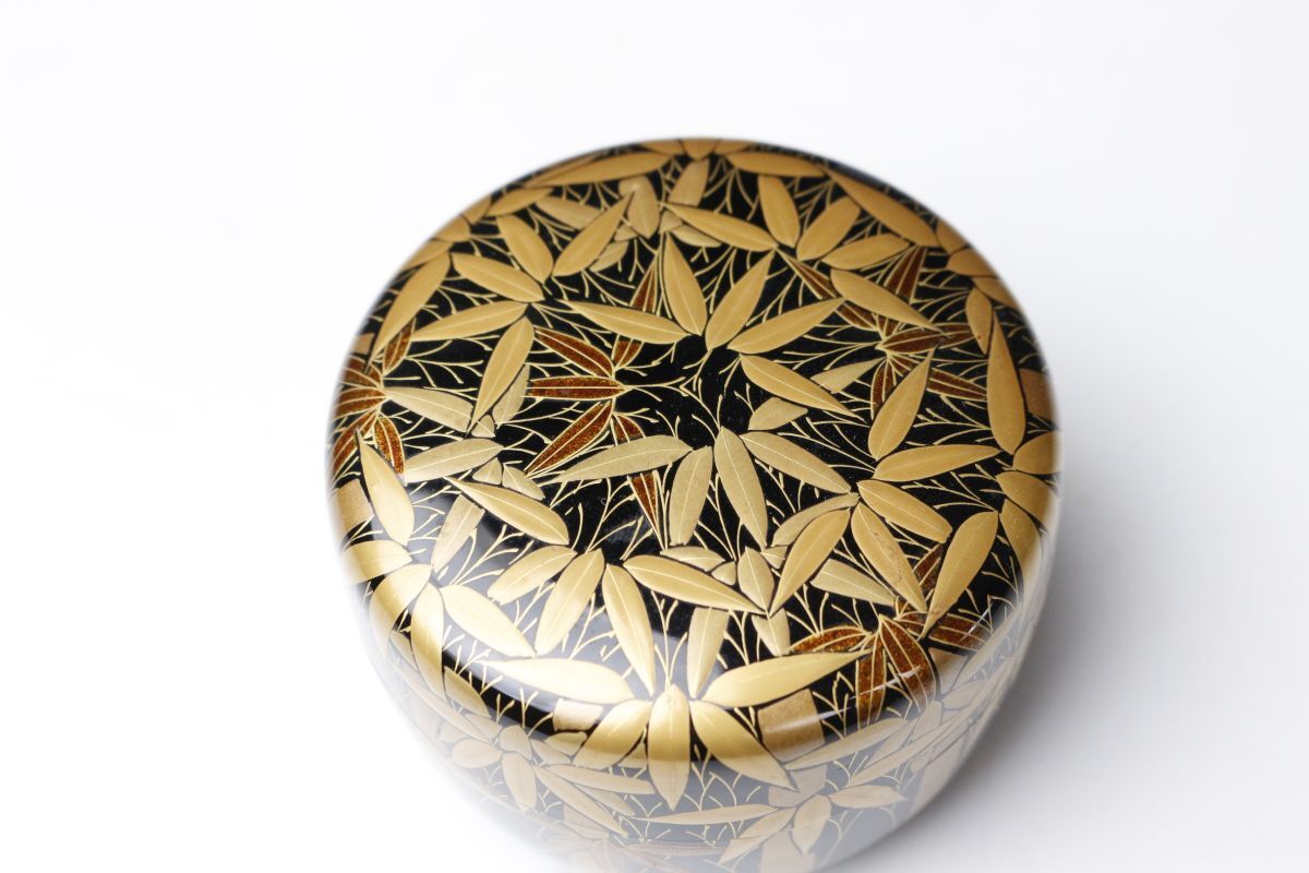 蒔絵 棗 塗師 宗清 共箱 菊桐蒔絵 中棗 木製 漆塗 茶道具【k2556】 蒔絵 棗 塗師 宗清 共箱 菊桐蒔絵 中棗 木製 漆塗 茶道具【k2556