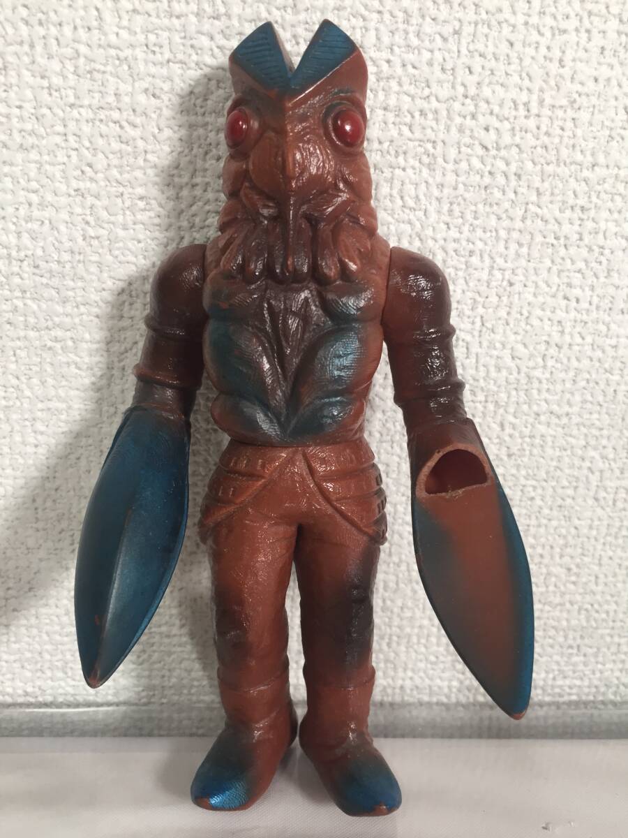 VY-628 ポピー キングザウルスシリーズ バルタン星人 ウルトラマン 円谷プロ 怪獣 ソフビ sofvi フィギュア 全高cm_画像1