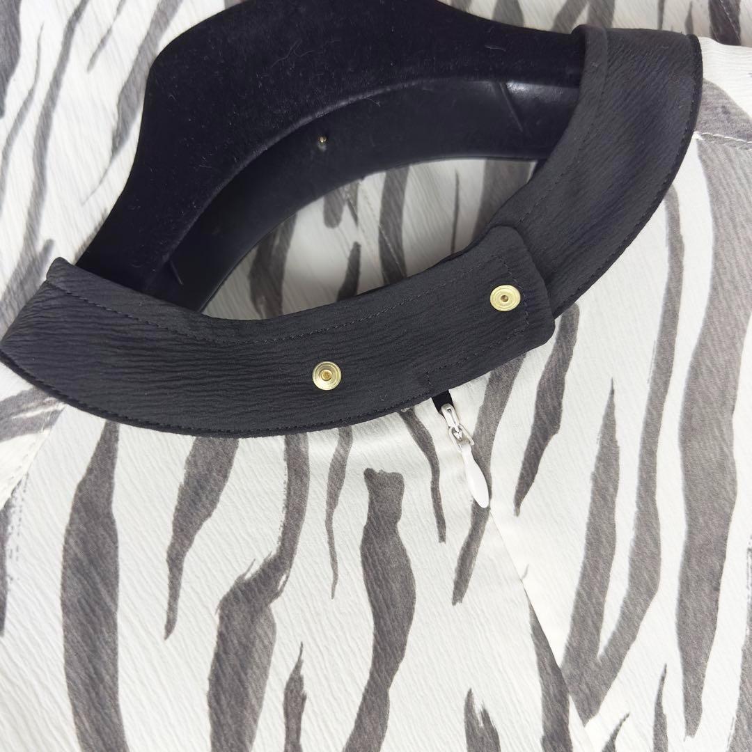 美品?フォトコピュー ホワイトタイガー柄 シルクワンピース M_画像9