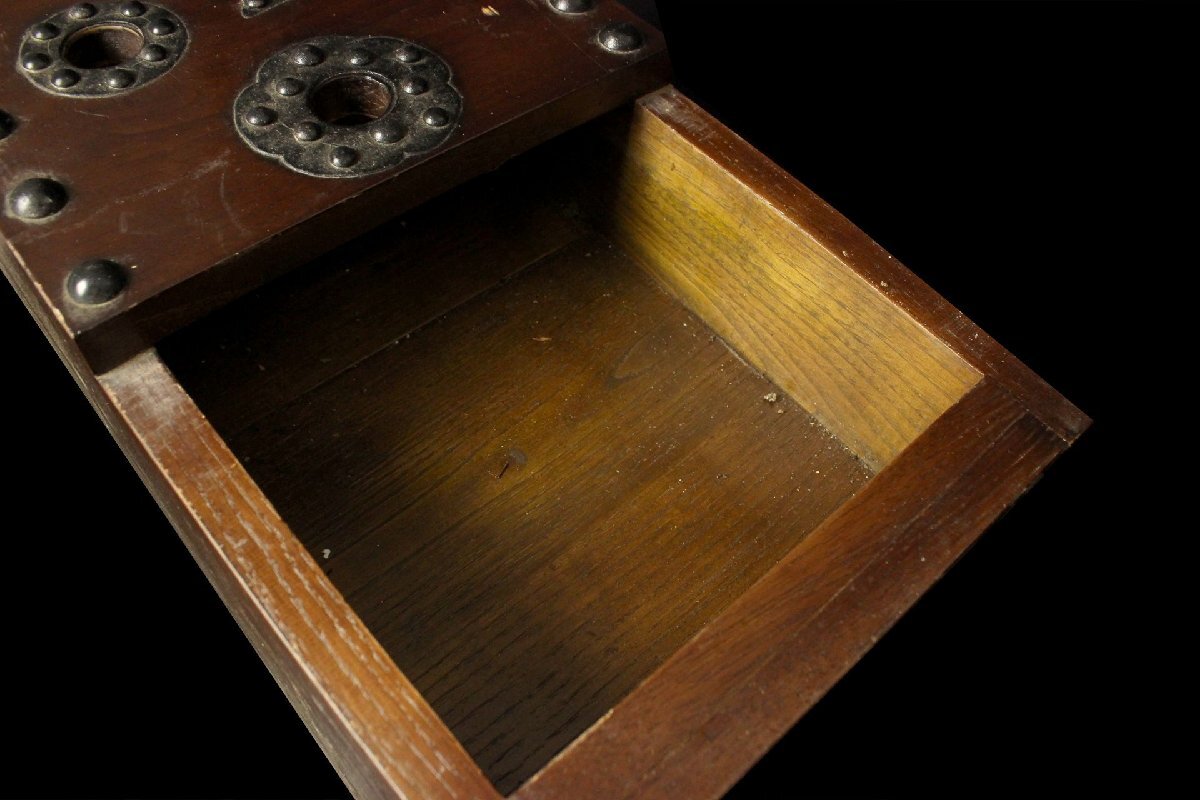 item_image_10