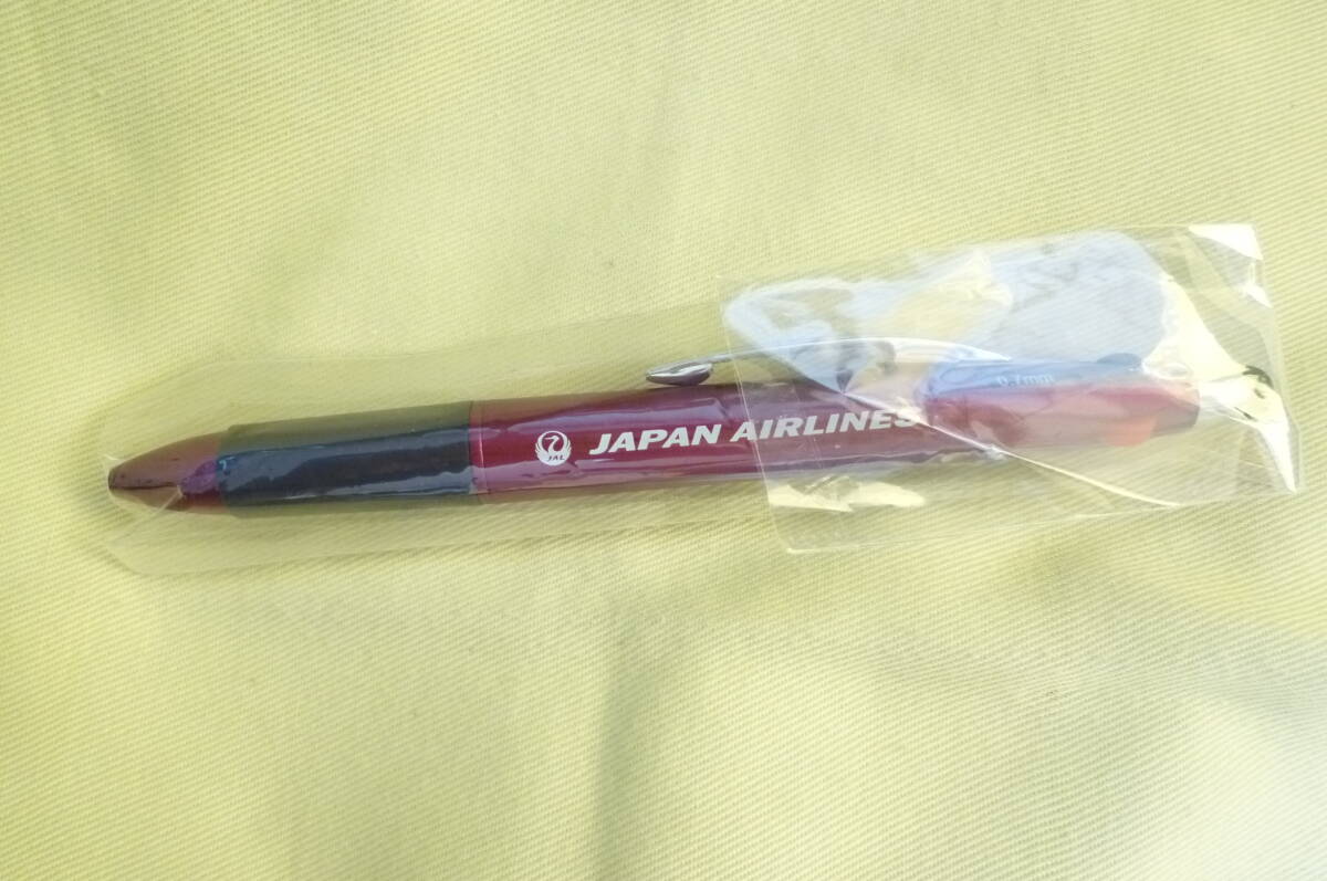 ★即決★　JAL 日本航空 　3色　ボールペン　(赤１本 青1本 黒2本) クラスJ 　ツルマーク　未使用_画像1