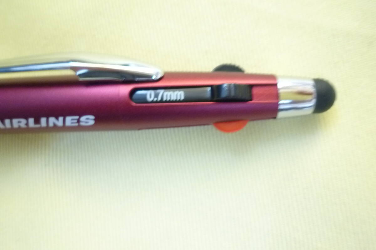 ★即決★　JAL 日本航空 　3色　ボールペン　(赤１本 青1本 黒2本) クラスJ 　ツルマーク　未使用_画像3