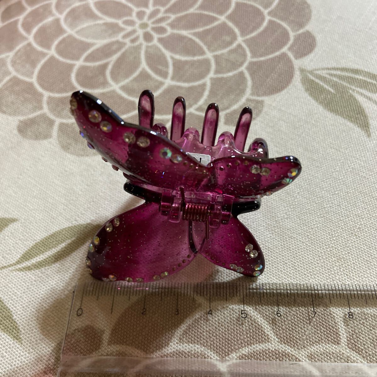 クリップ　髪飾り　蝶々　ラインストーン　_画像4