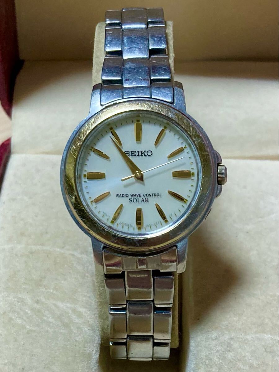 SEIKO SOLAR レディースウォッチ 電波時計
