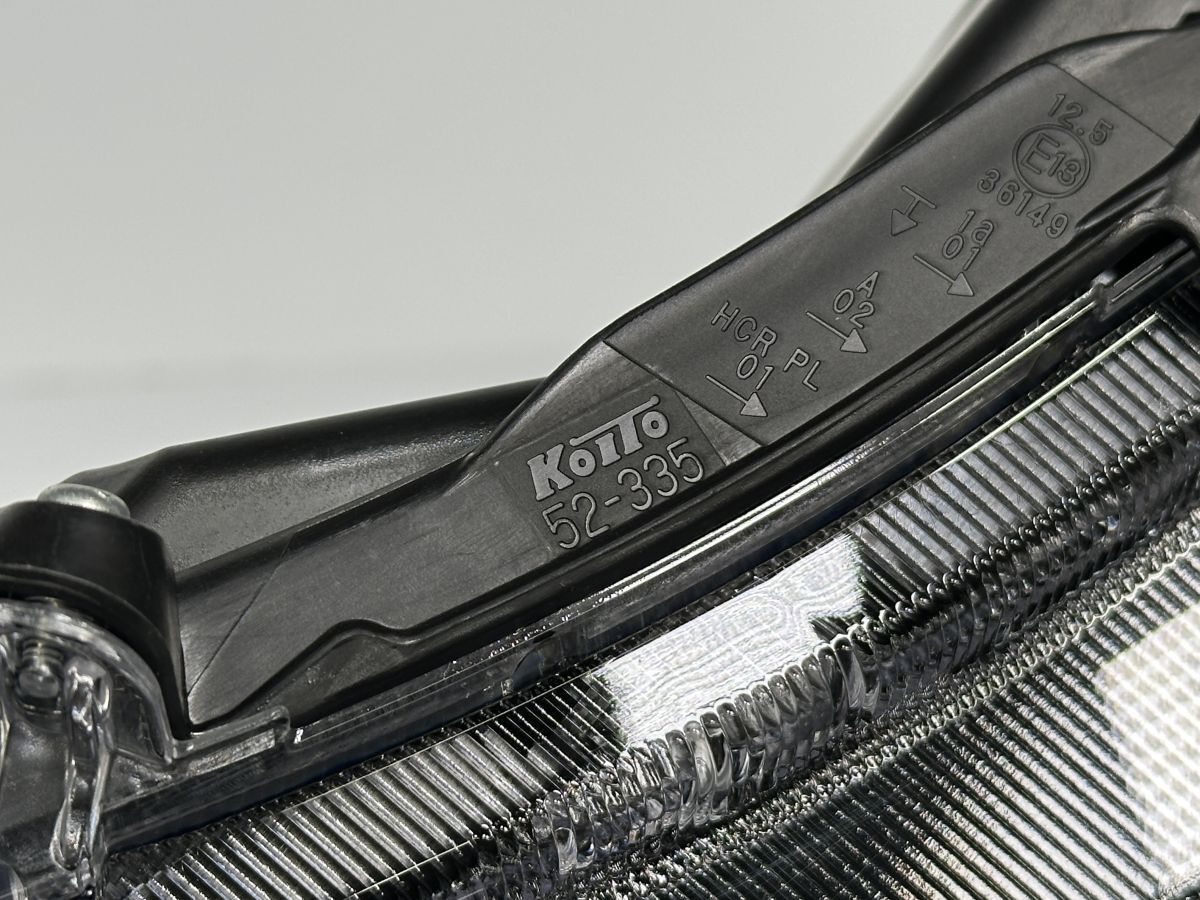 美品/キズ無　アクア　MXPK10　ヘッドライト　左　左側　LED　レベ付　コイト　52-335　打刻X4　81106-52N70　295319 55-1185☆美品☆LED MXPK10 アクア☆左ヘッドライト KOITO 52-335