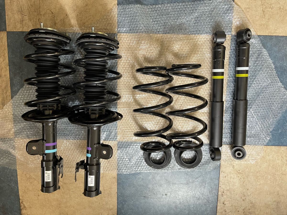 サスペンションキット 40 ヴェルファイア 純正サスペンション 新車外し サスペンションキット 40 ヴェルファイア 純正サスペンション