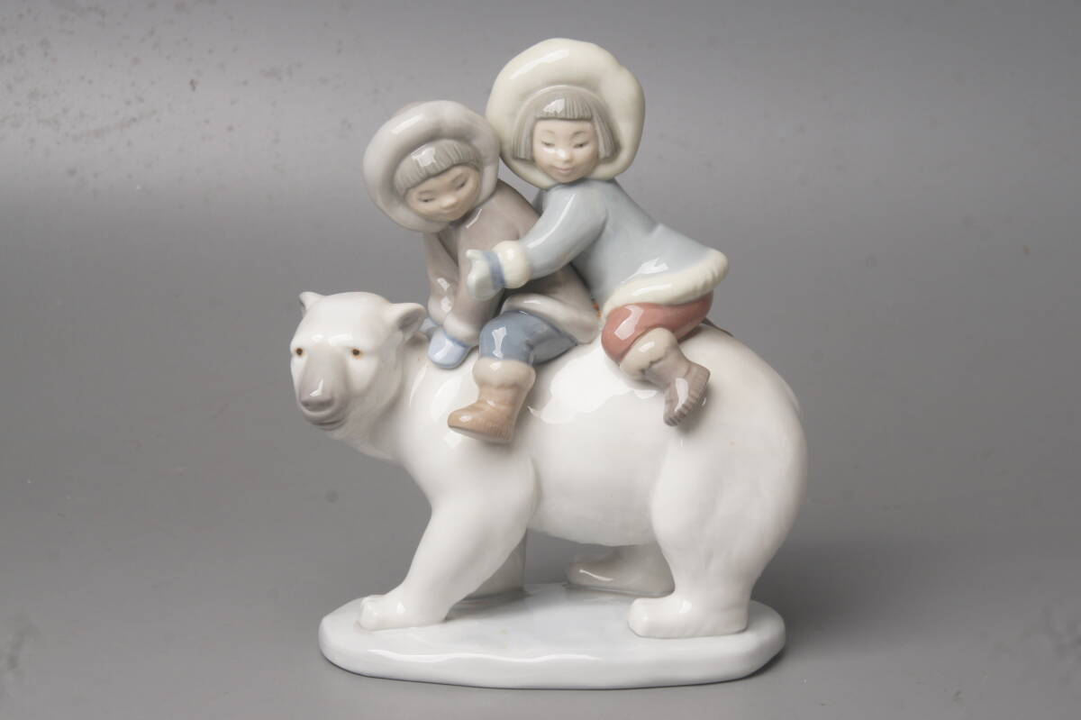 無傷　リヤドロ　スモーキーライダー　高さ約17㎝　シロクマ　北極熊_画像1