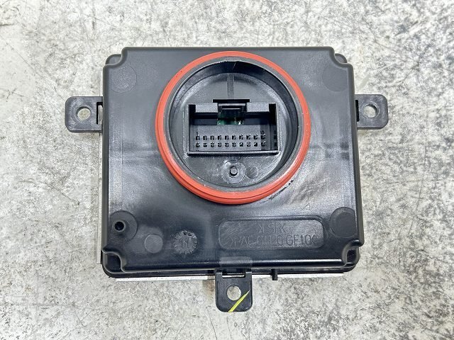 * Audi A6 2.8FSI quattro C7/4G 2012 год 4GCHVS LTM-2TFLtei driving свет для энергия модуль ( наличие No:A41250) (7717)