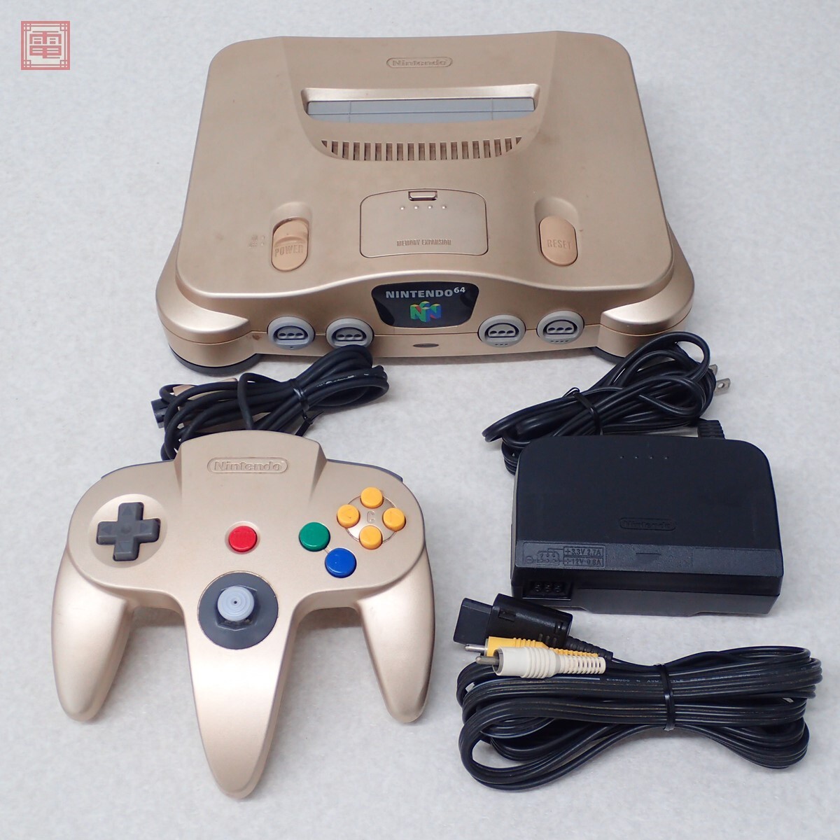 ★激レア★希少★任天堂 64 NUS-001 ゴールドトイザラス限定モデル ☆激レア☆希少☆任天堂 64 NUS-001 ゴールドトイザラス限定