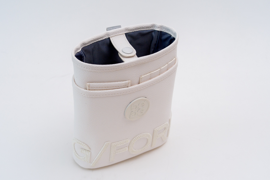 G/FOREジーフォアUNISEX TRJ THREE ウエストポーチ/ホワイト G/FORE（ジーフォア）の「《G/FORE》UNISEX TRJ THREE ウエスト