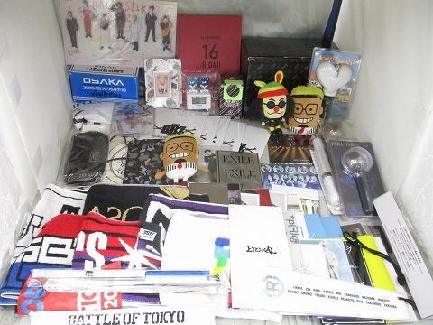 【まとめ売り 品】 LDH FANTASTICS JSB3 他 タオル キーホルダー アクリルスタンド パスケース 等 グッズセット